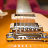 Guitar / Elguitar Guitar / Elguitar